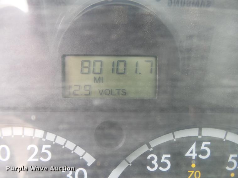 image for item DA2665 2006 Sterling LT8500 ready mix truck