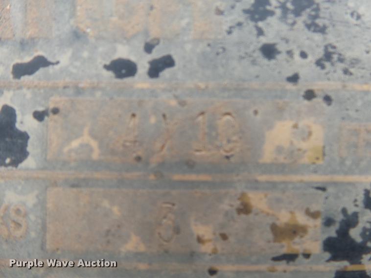 image for item DA2666 Gator three deck vibratory screen