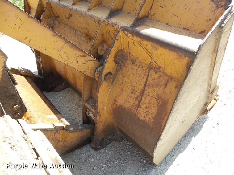 image for item DA2670 1987 Case 1155E track loader