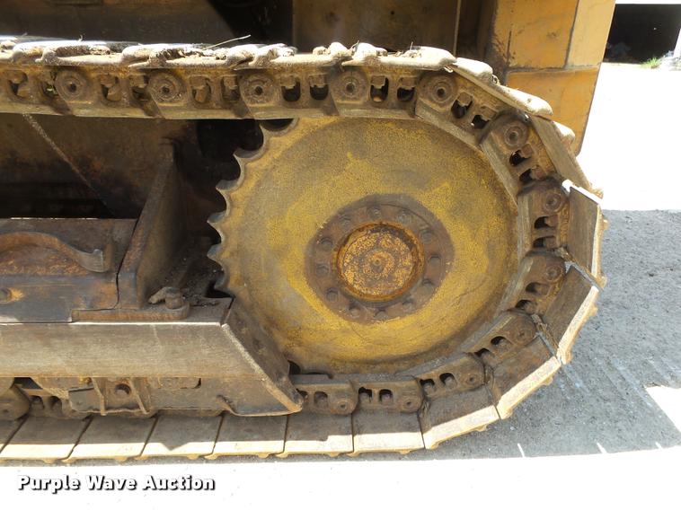 image for item DA2670 1987 Case 1155E track loader