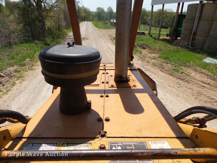 image for item DA2670 1987 Case 1155E track loader