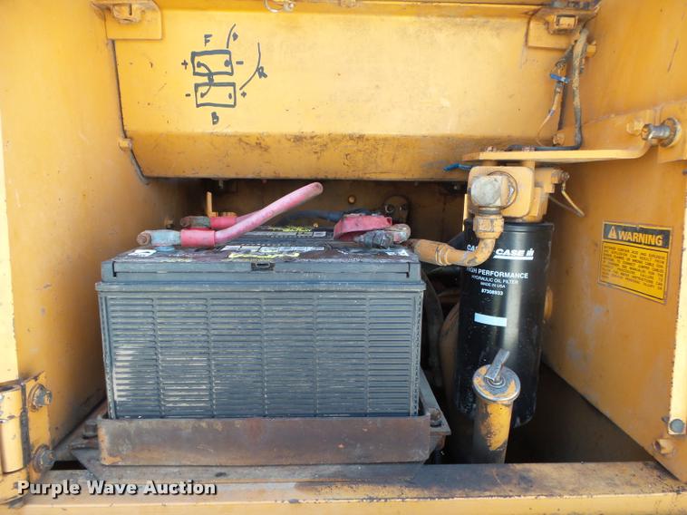 image for item DA2670 1987 Case 1155E track loader