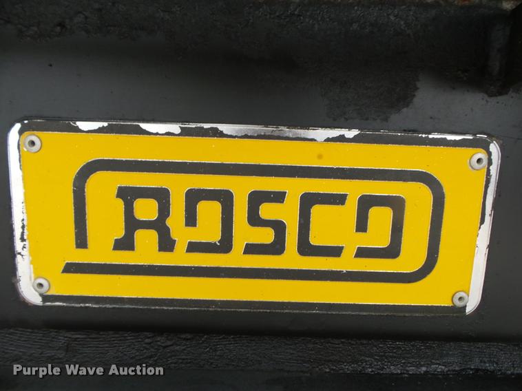 image for item DA2678 1996 International 4900 oil distributor truck