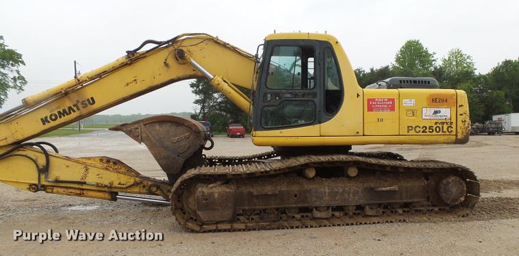image for item DA2680 1998 Komatsu PC250LC-6LE excavator