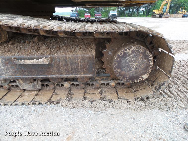 image for item DA2680 1998 Komatsu PC250LC-6LE excavator