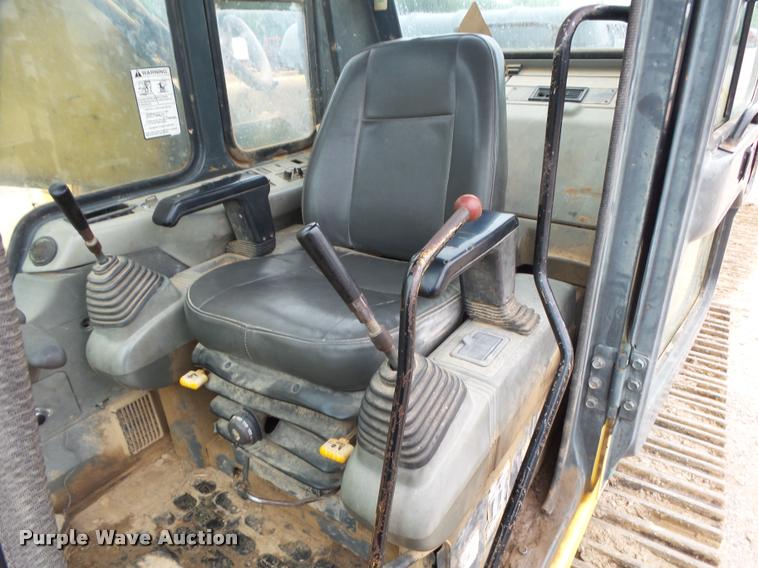 image for item DA2680 1998 Komatsu PC250LC-6LE excavator