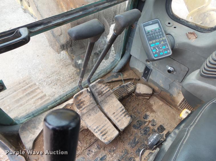 image for item DA2680 1998 Komatsu PC250LC-6LE excavator
