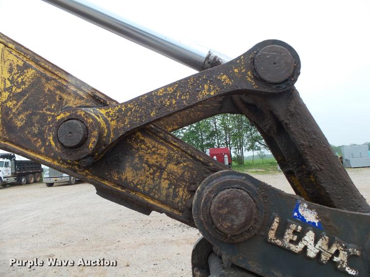 image for item DA2680 1998 Komatsu PC250LC-6LE excavator