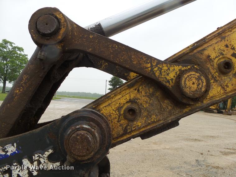 image for item DA2680 1998 Komatsu PC250LC-6LE excavator