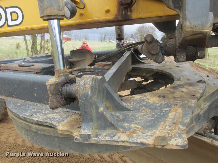 image for item DA3420 2006 John Deere 770D motor grader