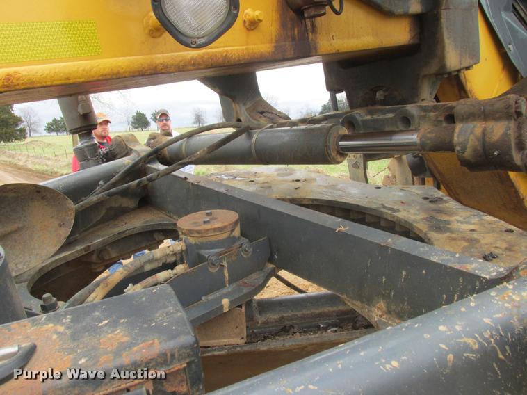 image for item DA3420 2006 John Deere 770D motor grader