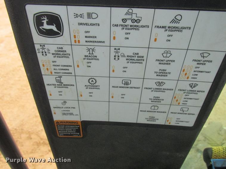 image for item DA3420 2006 John Deere 770D motor grader