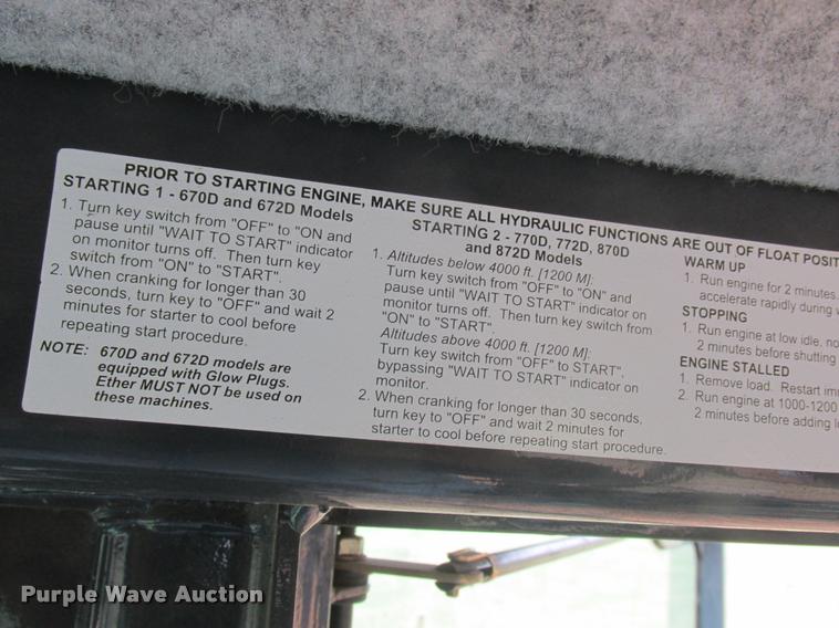 image for item DA3420 2006 John Deere 770D motor grader