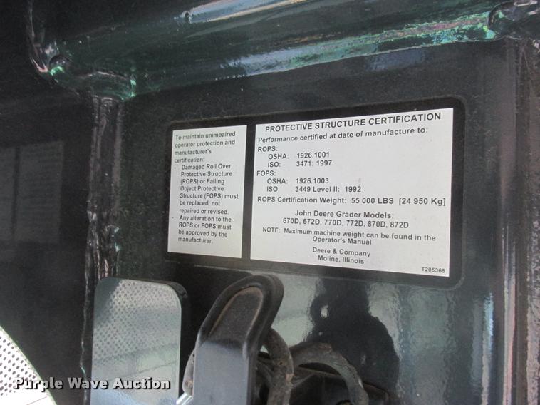 image for item DA3420 2006 John Deere 770D motor grader