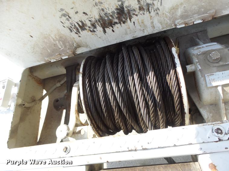 image for item DA3461 2008 International 7400 bucket truck