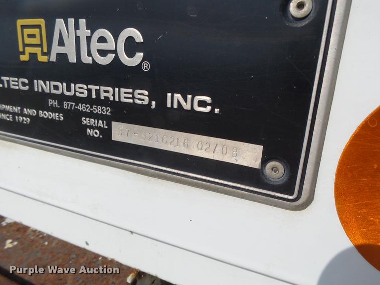 image for item DA3461 2008 International 7400 bucket truck