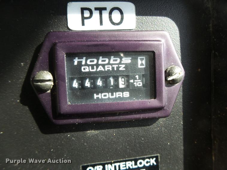 image for item DA3461 2008 International 7400 bucket truck