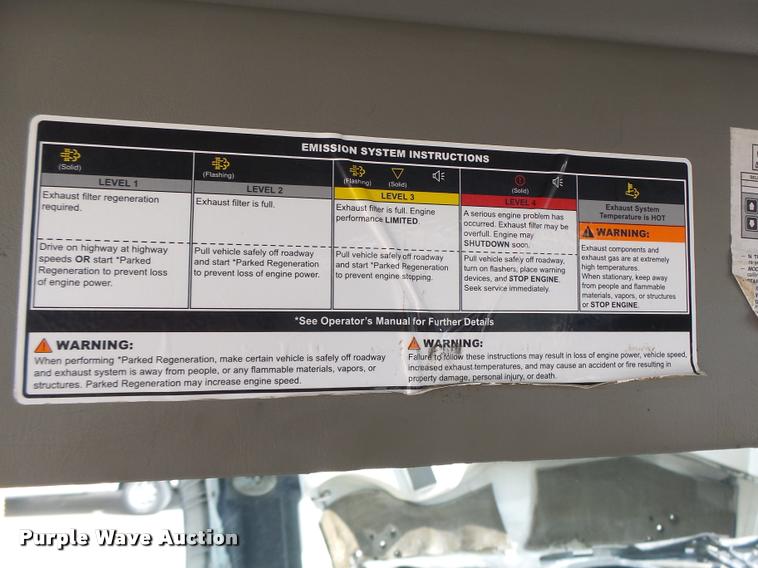 image for item DA3461 2008 International 7400 bucket truck