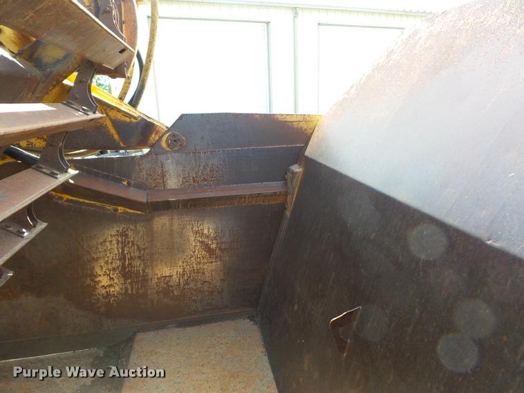 image for item DA4941 1993 John Deere 762B elevating scraper