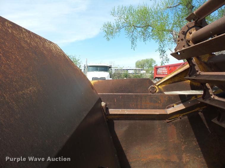 image for item DA4941 1993 John Deere 762B elevating scraper