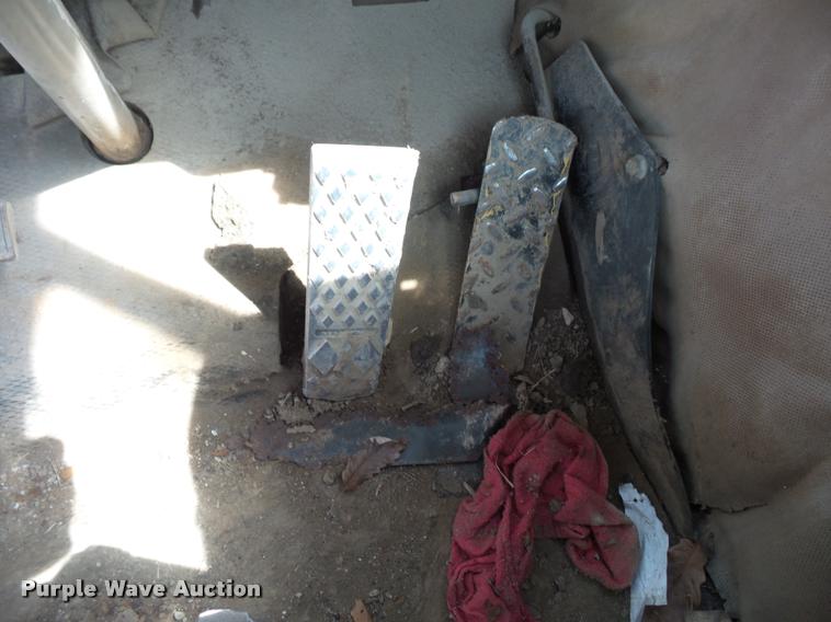 image for item DA4941 1993 John Deere 762B elevating scraper