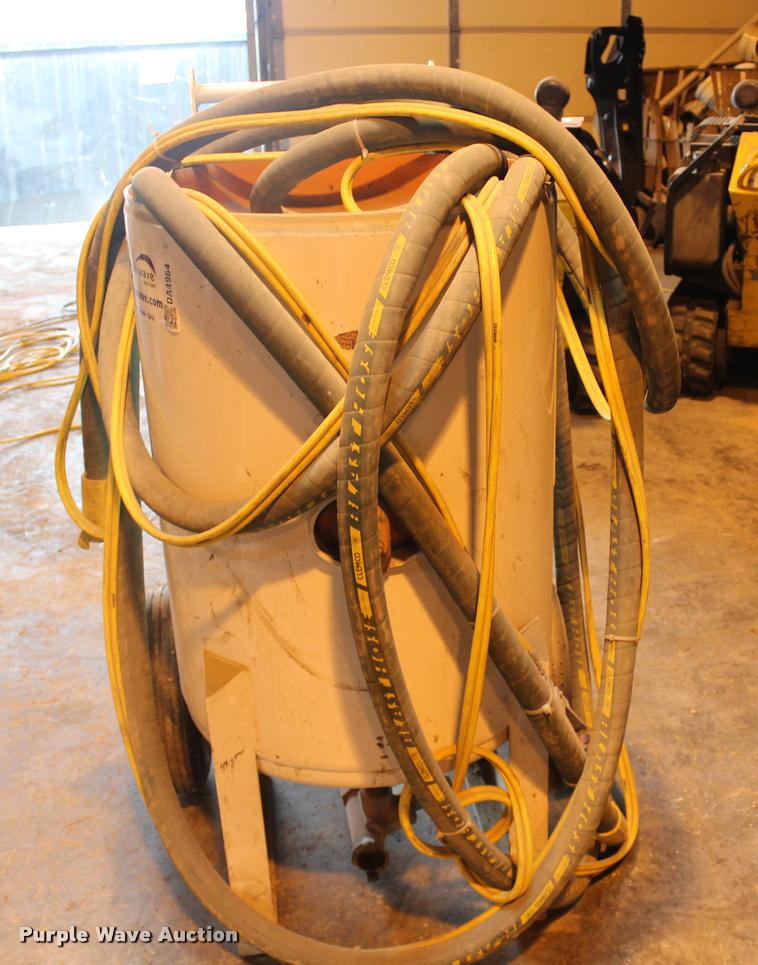 image for item DA4964 1993 Schmidt 65CF sand blaster