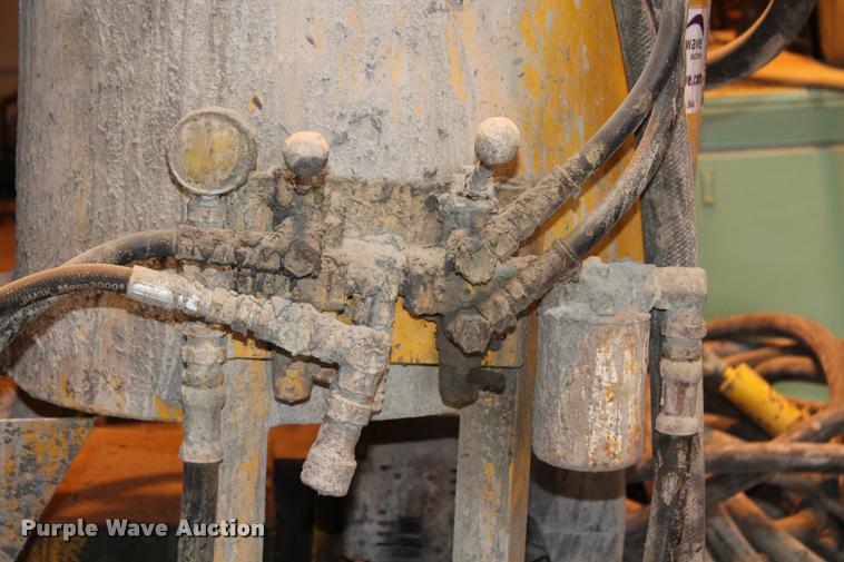 image for item DA4965 Concrete pump