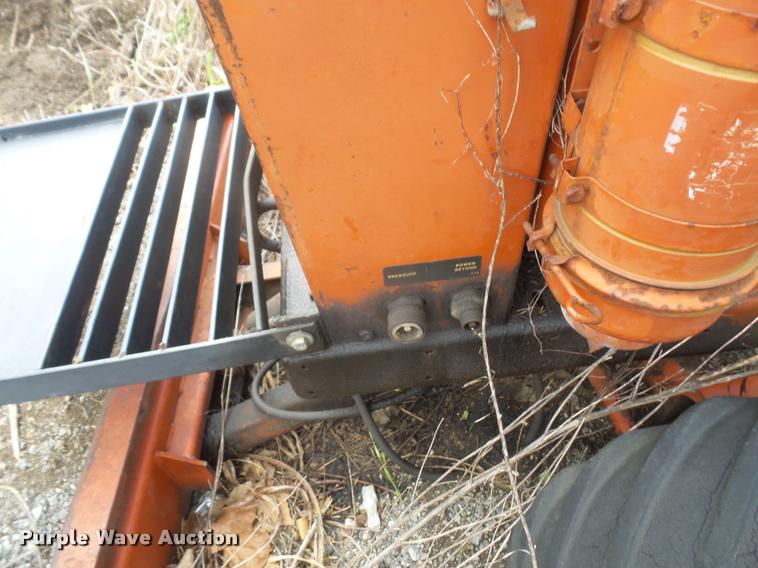 image for item DA6252 Ditch Witch 2300 trencher