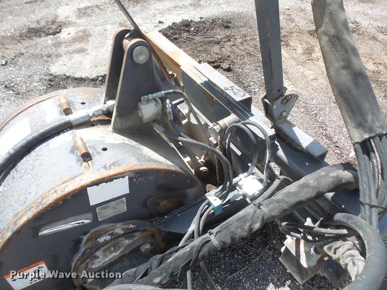 image for item DA6253 2010 Coneqtec Universal AD450HD skid steer planer