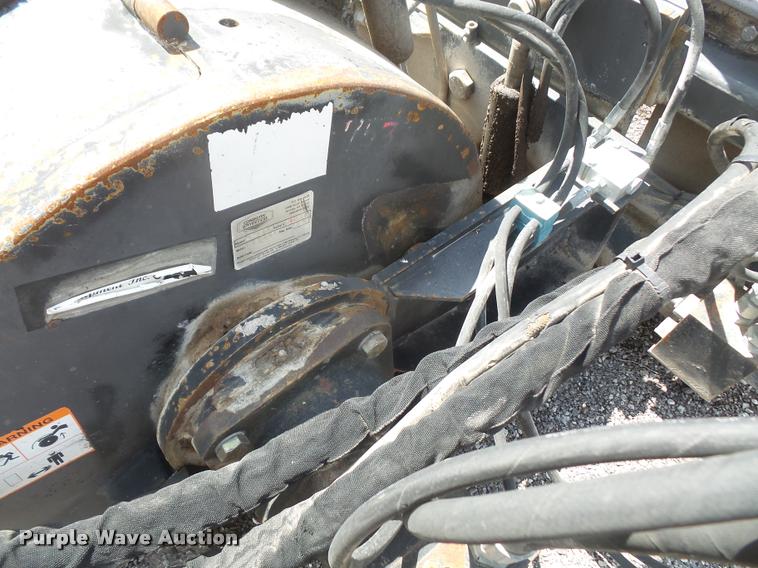 image for item DA6253 2010 Coneqtec Universal AD450HD skid steer planer