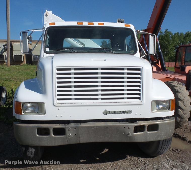 image for item DA6259 1993 International 4900 dump truck