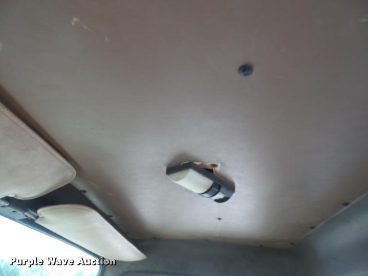 image for item DA6259 1993 International 4900 dump truck