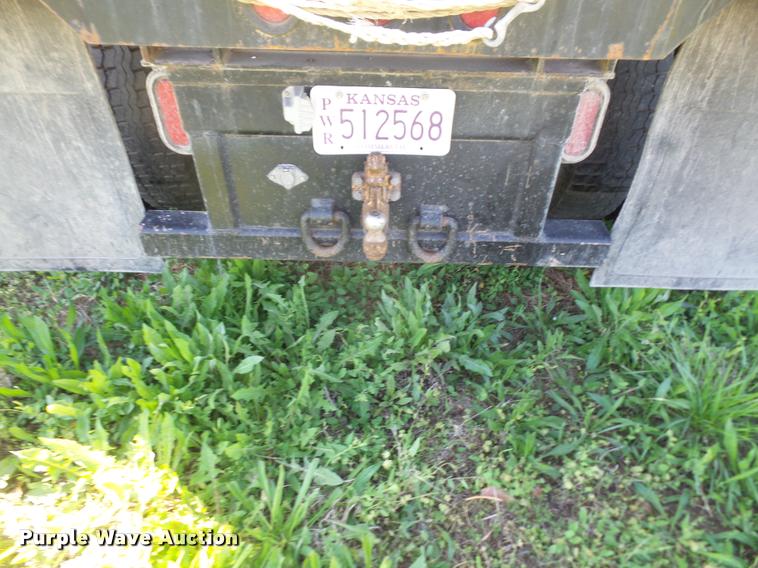 image for item DA6259 1993 International 4900 dump truck