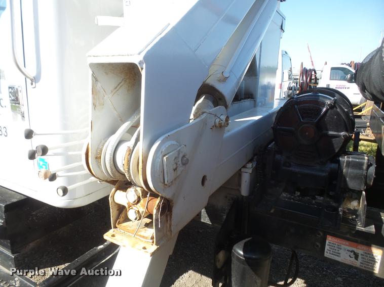 image for item DA6259 1993 International 4900 dump truck