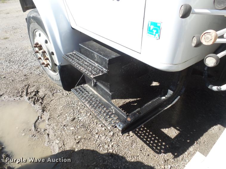 image for item DA6259 1993 International 4900 dump truck