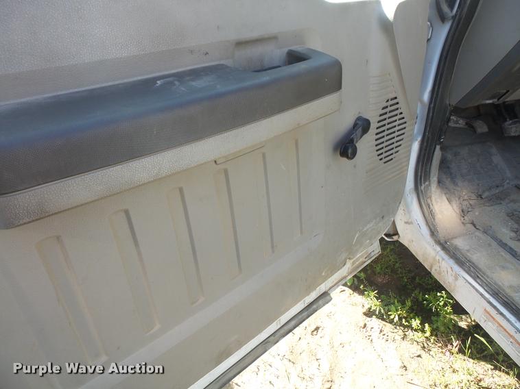 image for item DA6260 2008 Ford F450 Super Duty truck cab and chassis