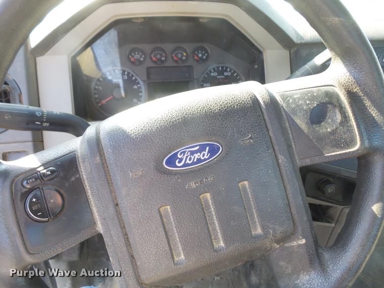 image for item DA6260 2008 Ford F450 Super Duty truck cab and chassis