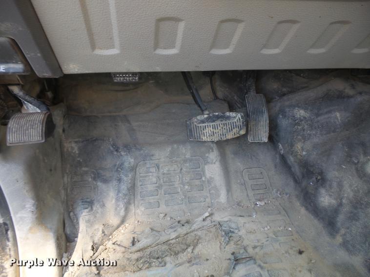 image for item DA6260 2008 Ford F450 Super Duty truck cab and chassis