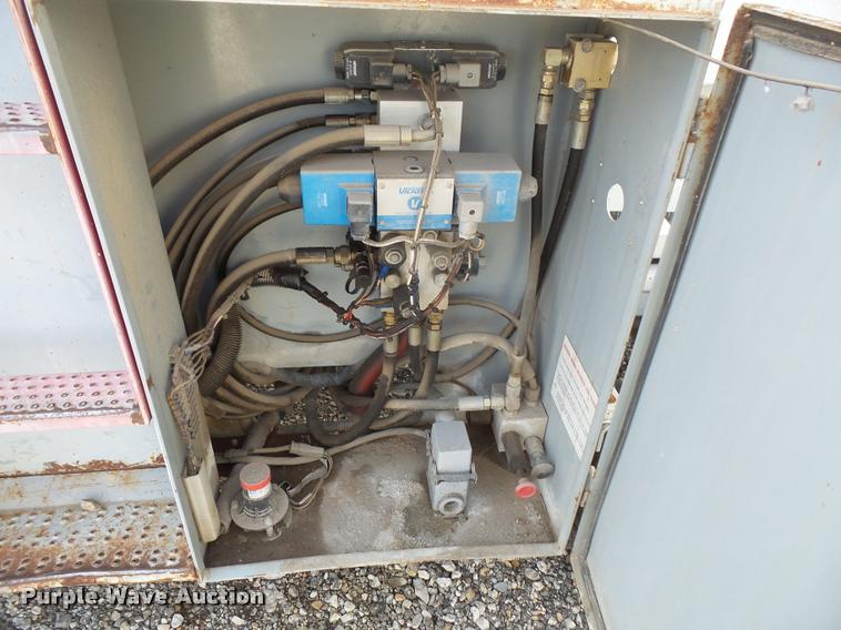 image for item DA8104 1996 Sky Jack SJ8241F scissor lift