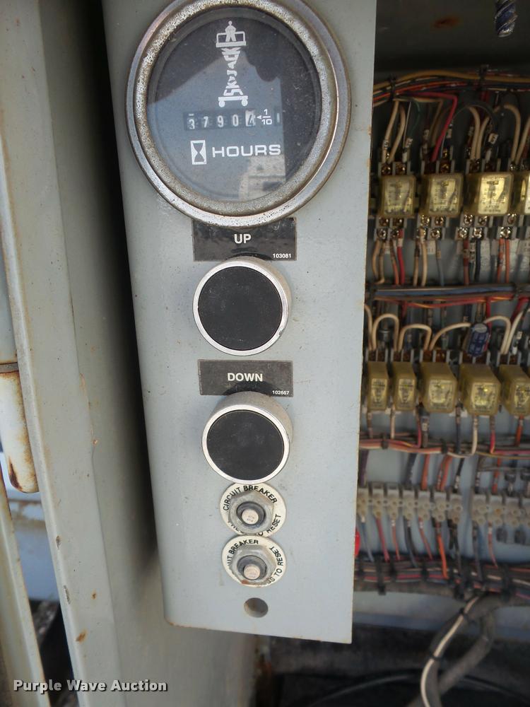 image for item DA8104 1996 Sky Jack SJ8241F scissor lift