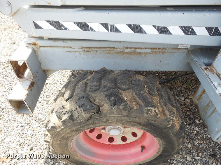 image for item DA8104 1996 Sky Jack SJ8241F scissor lift