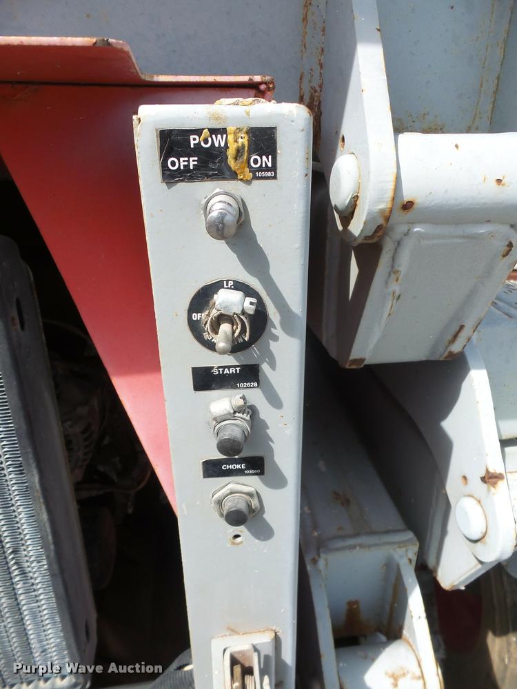 image for item DA8104 1996 Sky Jack SJ8241F scissor lift