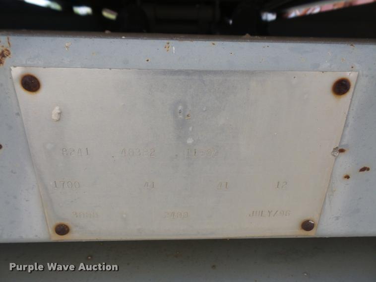 image for item DA8104 1996 Sky Jack SJ8241F scissor lift