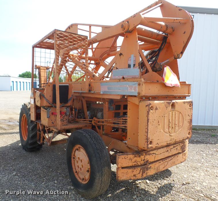 image for item DA8105 Lull 7C1-31 telehandler