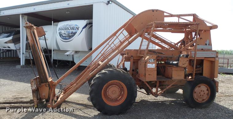 image for item DA8105 Lull 7C1-31 telehandler