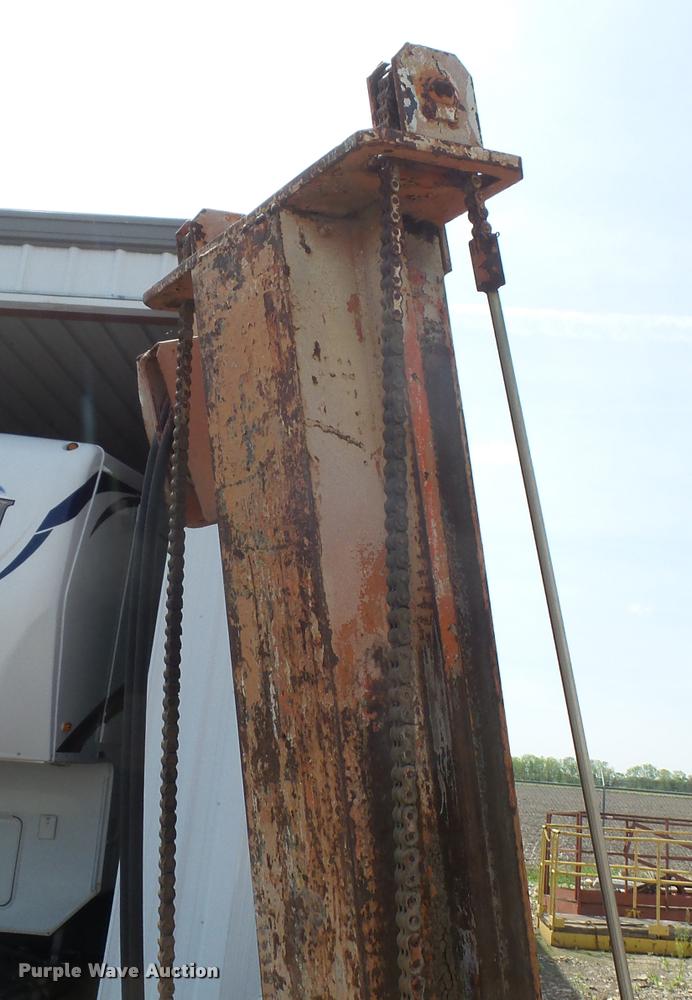 image for item DA8105 Lull 7C1-31 telehandler