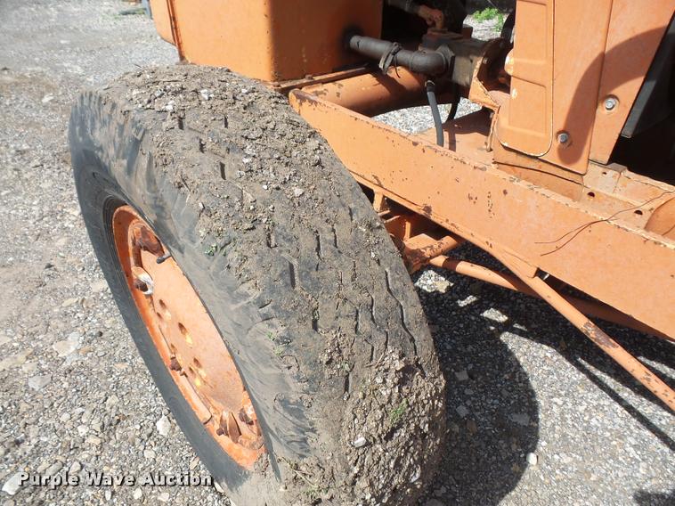 image for item DA8105 Lull 7C1-31 telehandler