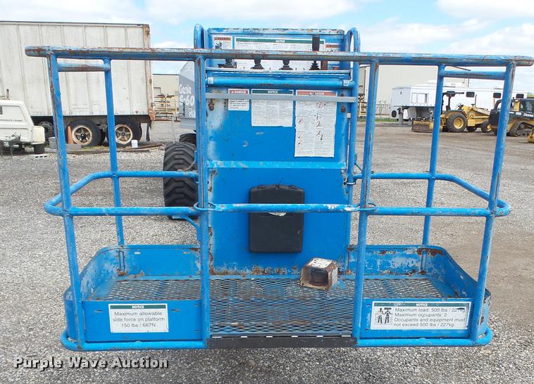 image for item DA8106 1993 Genie S60 boom lift