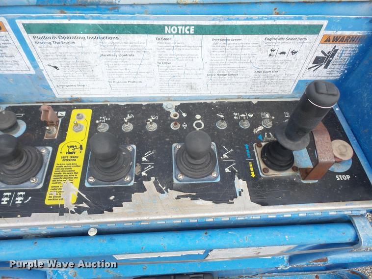 image for item DA8106 1993 Genie S60 boom lift