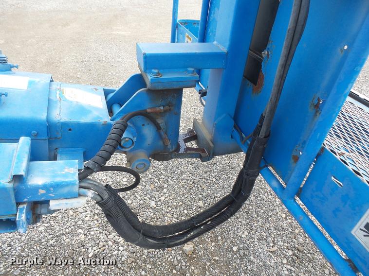 image for item DA8106 1993 Genie S60 boom lift
